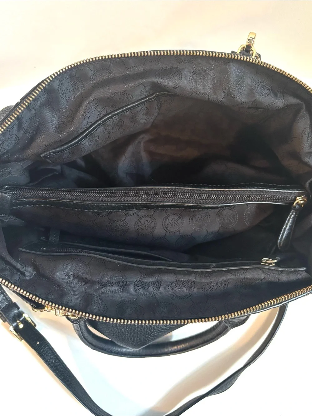 Michael Kors classic michael